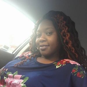 Meet your Posher, Lasheena